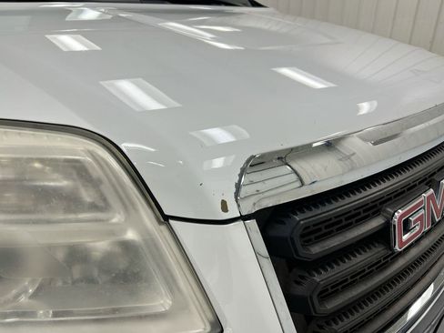 Used 2017 GMC Terrain SLE w/ Convenience Package image 29