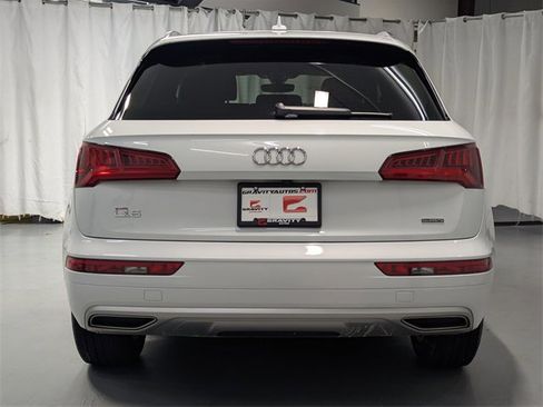 Used 2019 Audi Q5 2.0T Premium w/ Convenience Package image 27