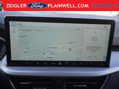 Used 2024 Ford Escape Platinum AWD/4WD image 21