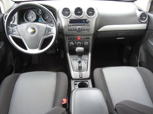 Used 2012 Chevrolet Captiva Sport LT FWD image 30