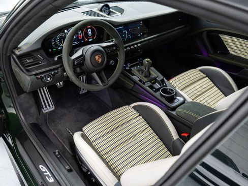 Used 2026 Porsche 911 GT3 image 16