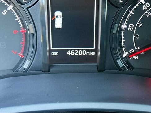 Used 2024 Toyota 4Runner SR5 image 12