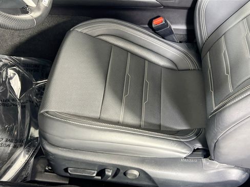 Used 2022 Lexus RC 300 F Sport image 18