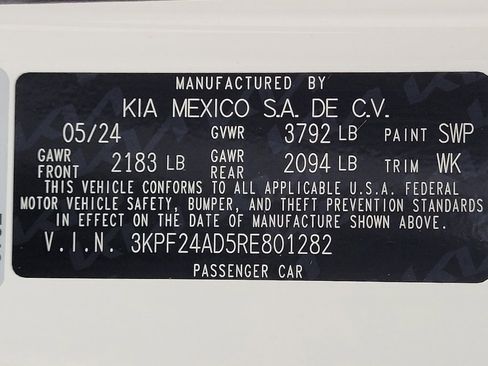Used 2024 Kia Forte LXS FWD image 33