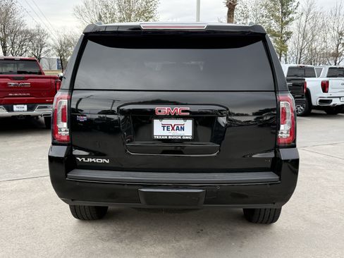 Used 2020 GMC Yukon SLE w/ SLE Value Package image 6