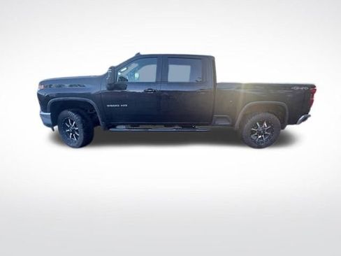 Used 2021 Chevrolet Silverado 3500 LT w/ Convenience Package image 2