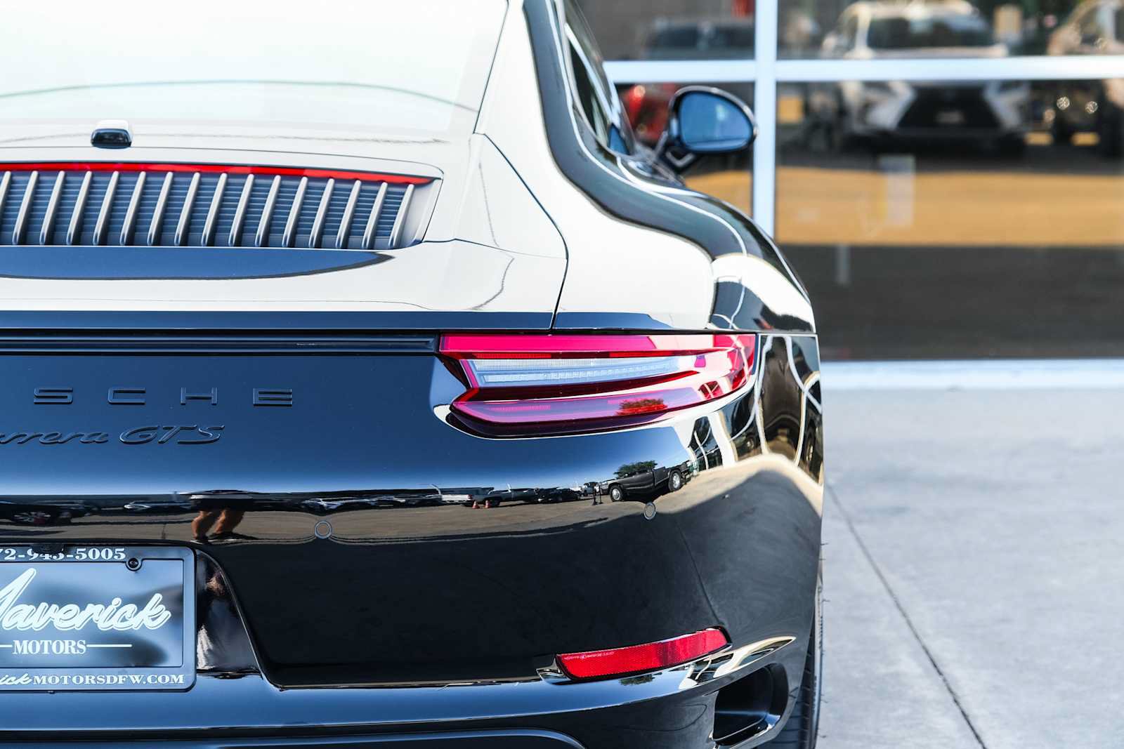 Used 2019 Porsche 911 Carrera GTS RWD image 14