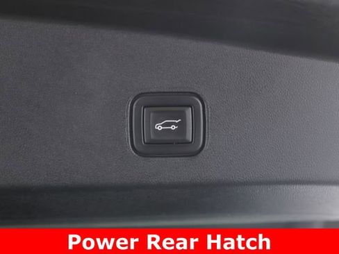Used 2024 Cadillac Lyriq Tech RWD image 28
