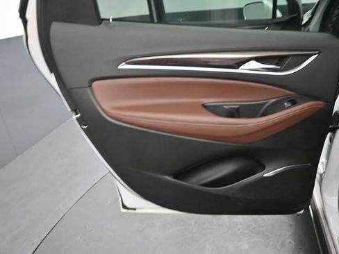 Used 2019 Buick Enclave Avenir w/ Avenir Technology Package AWD/4WD image 23