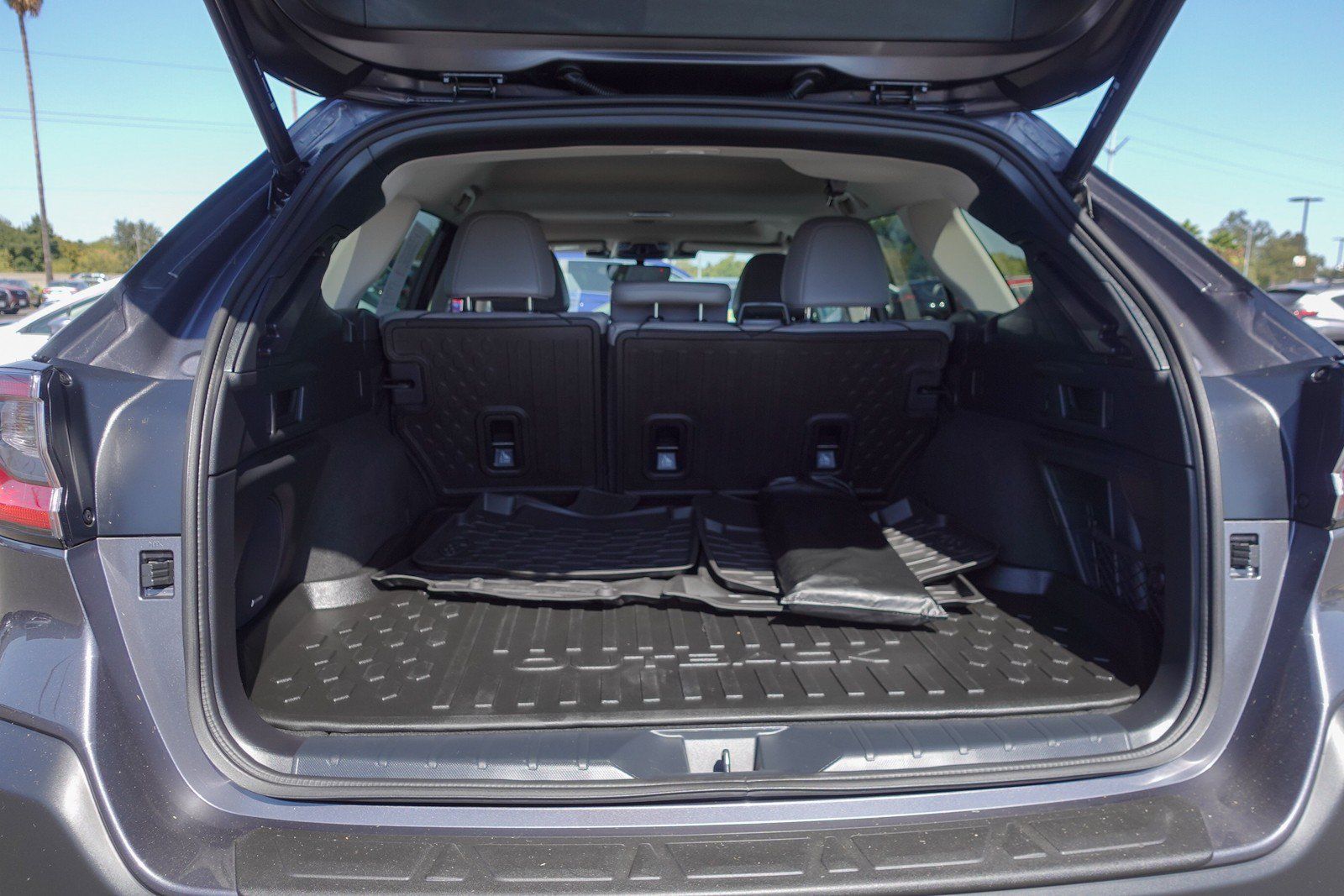 Certified 2025 Subaru Outback Limited AWD/4WD image 25