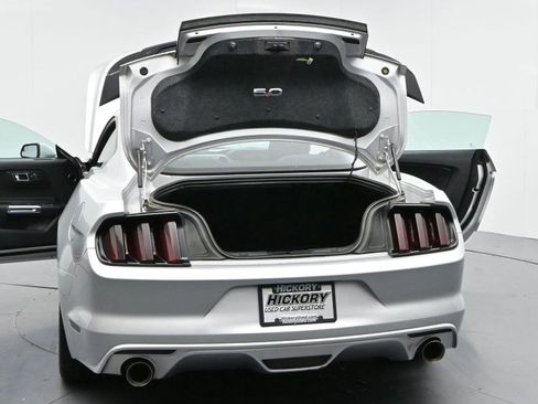 Used 2015 Ford Mustang GT RWD image 43