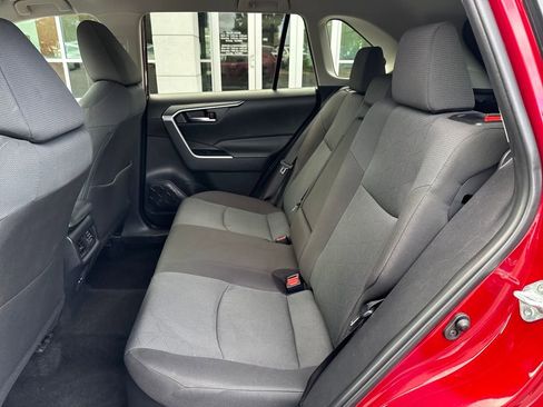 Used 2024 Toyota RAV4 XLE image 23