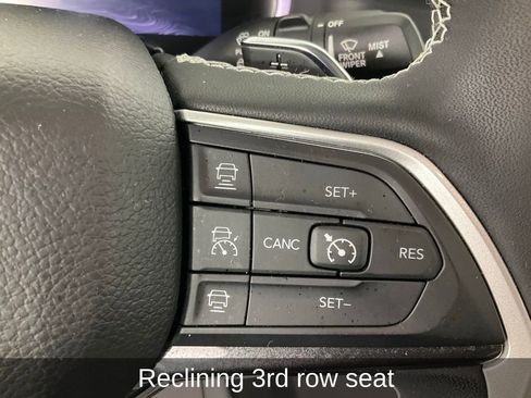 Certified 2023 Jeep Grand Cherokee L Laredo image 24