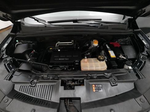 Used 2017 Chevrolet Trax LT w/ Driver Confidence Package image 3