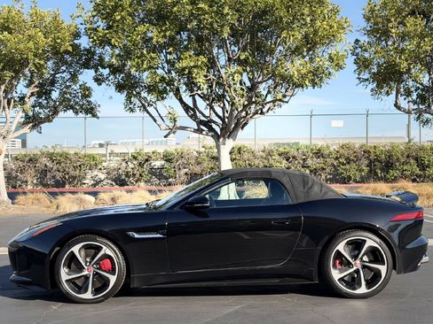 Used 2016 Jaguar F-TYPE R AWD/4WD image 9