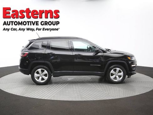 Used 2018 Jeep Compass Latitude w/ Popular Equipment Group AWD/4WD image 45