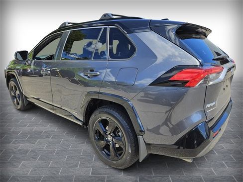 Used 2020 Toyota RAV4 XSE image 5