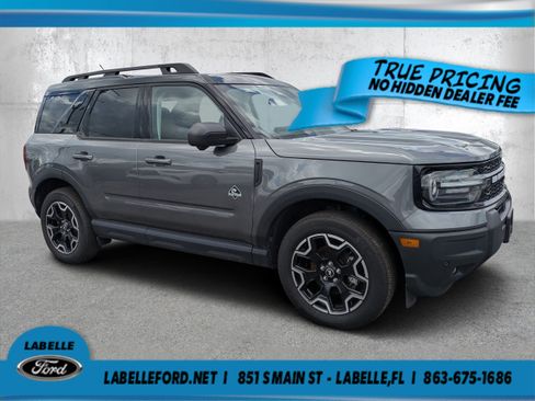 Used 2025 Ford Bronco Sport Outer Banks w/ Outer Banks Tech Package+ AWD/4WD image 1