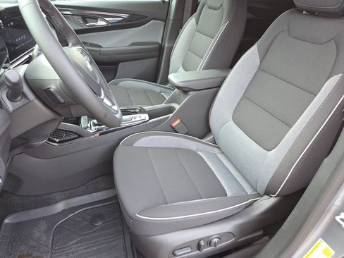 New 2026 Chevrolet TrailBlazer LT w/ Convenience Package AWD/4WD image 26