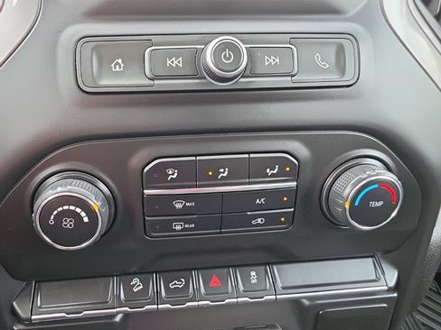 Certified 2019 Chevrolet Silverado 1500 Custom Trail Boss w/ Custom Convenience Package AWD/4WD image 16