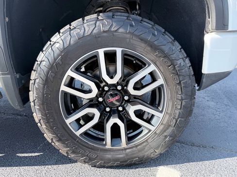 Used 2021 GMC Sierra 1500 AT4 w/ AT4 Preferred Package image 32