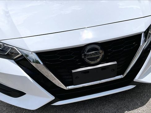Used 2021 Nissan Sentra S FWD image 30