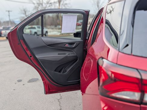 Used 2024 Chevrolet Equinox RS w/ LPO, Floor Liner Package image 35