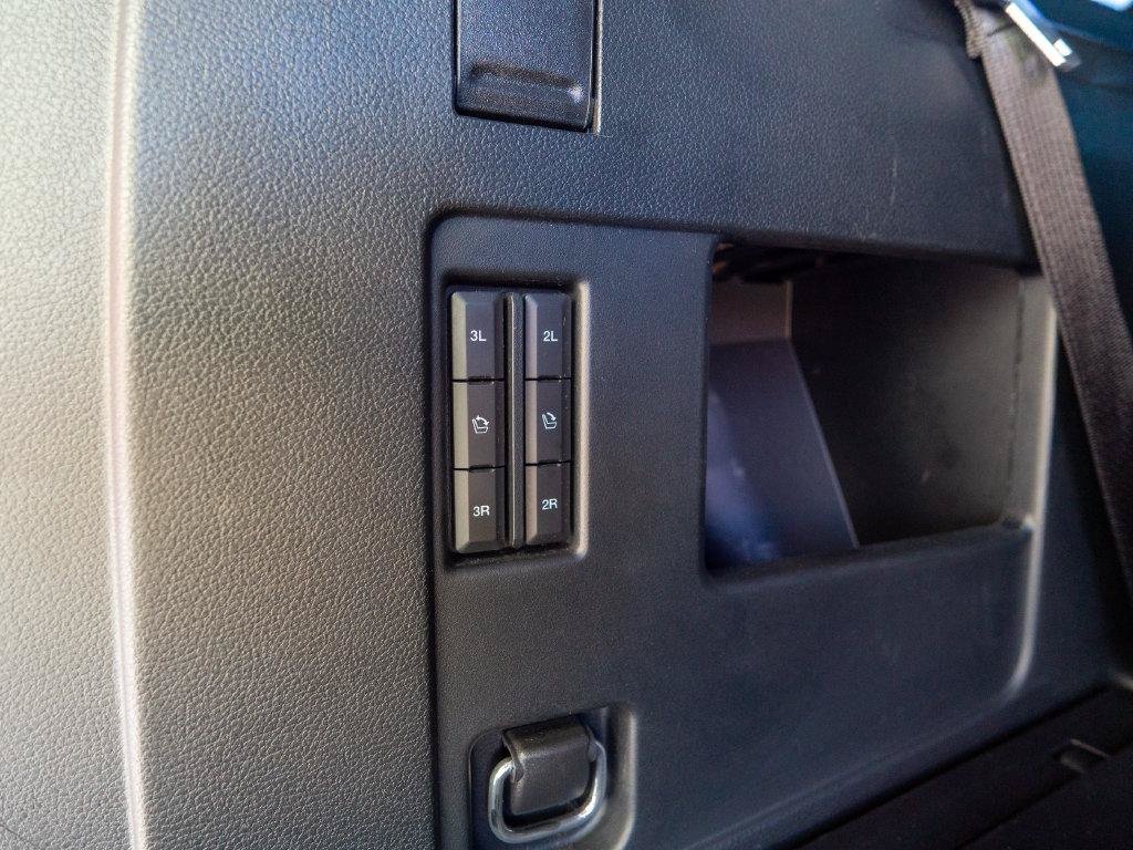 Used 2021 Ford Expedition Limited AWD/4WD image 11