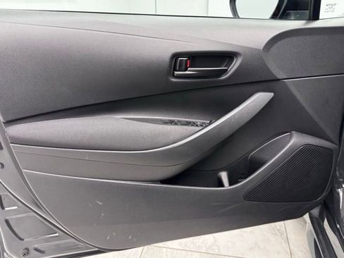Used 2024 Toyota Corolla LE image 29