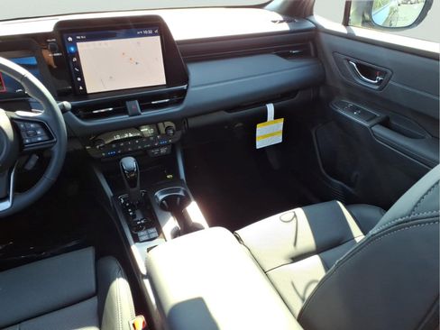 New 2026 Subaru Outback Touring AWD/4WD image 6