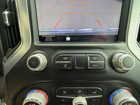Used 2019 GMC Sierra 1500 SLE w/ SLE Value Package AWD/4WD image 22