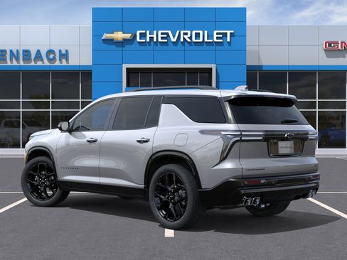 New 2026 Chevrolet Traverse RS w/ LPO, Floor Liner Package FWD image 3