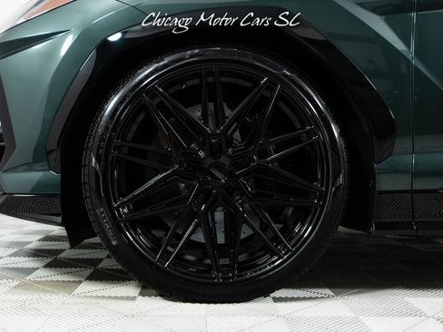 Used 2021 Lamborghini Urus AWD/4WD image 5