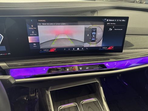 Used 2025 BMW 740i xDrive image 24