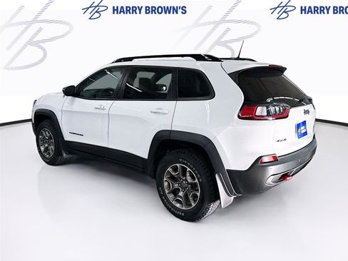 Used 2022 Jeep Cherokee Trailhawk AWD/4WD image 2