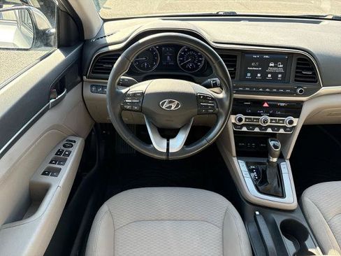 Used 2020 Hyundai Elantra Value Edition FWD image 15