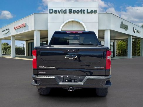 Used 2025 Chevrolet Silverado 1500 ZR2 AWD/4WD image 6