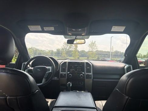 Used 2015 Ford F150 Lariat w/ Equipment Group 501A Mid AWD/4WD image 17