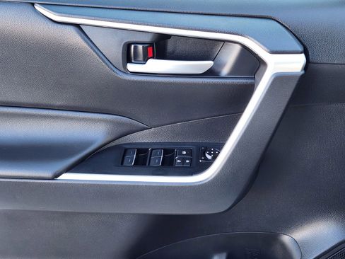 Used 2024 Toyota RAV4 XLE image 26