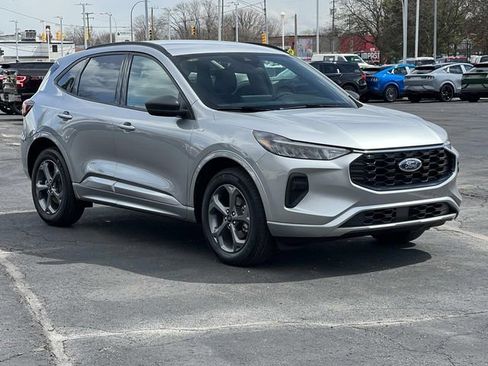 Certified 2024 Ford Escape ST-Line w/ Tech Pack #1 image 7