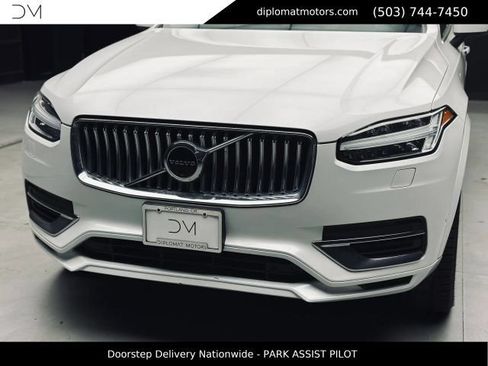 Used 2021 Volvo XC90 T8 Inscription w/ Advanced Package AWD/4WD image 14