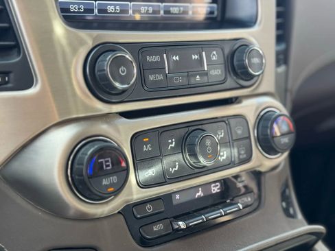 Used 2019 GMC Yukon XL Denali w/ Denali Ultimate Package image 25