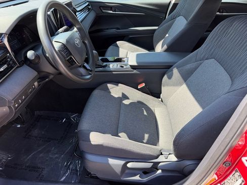 Used 2025 Toyota Camry LE FWD image 24