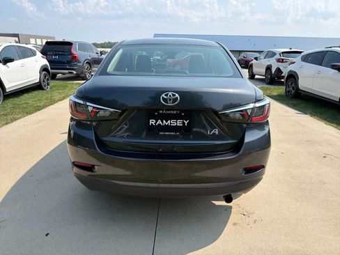 Used 2018 Toyota Yaris iA FWD image 5