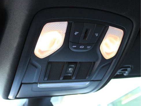 Certified 2022 RAM 1500 Big Horn AWD/4WD image 20