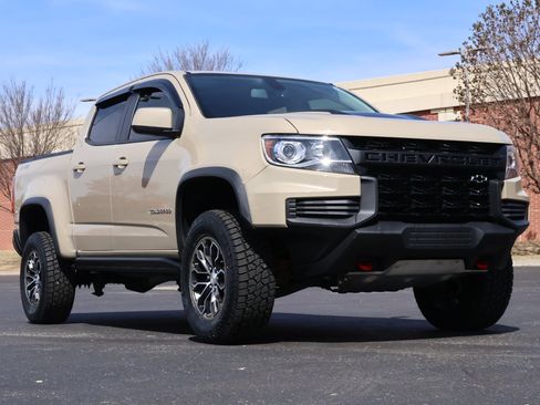 Used 2022 Chevrolet Colorado ZR2 image 1