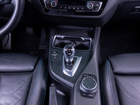 Used 2018 BMW M2 image 28