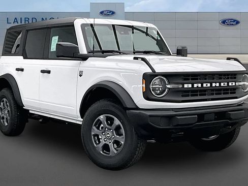 New 2026 Ford Bronco Big Bend AWD/4WD image 2