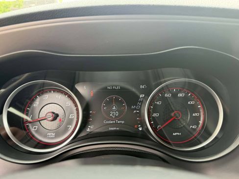Used 2023 Dodge Charger SXT RWD image 18