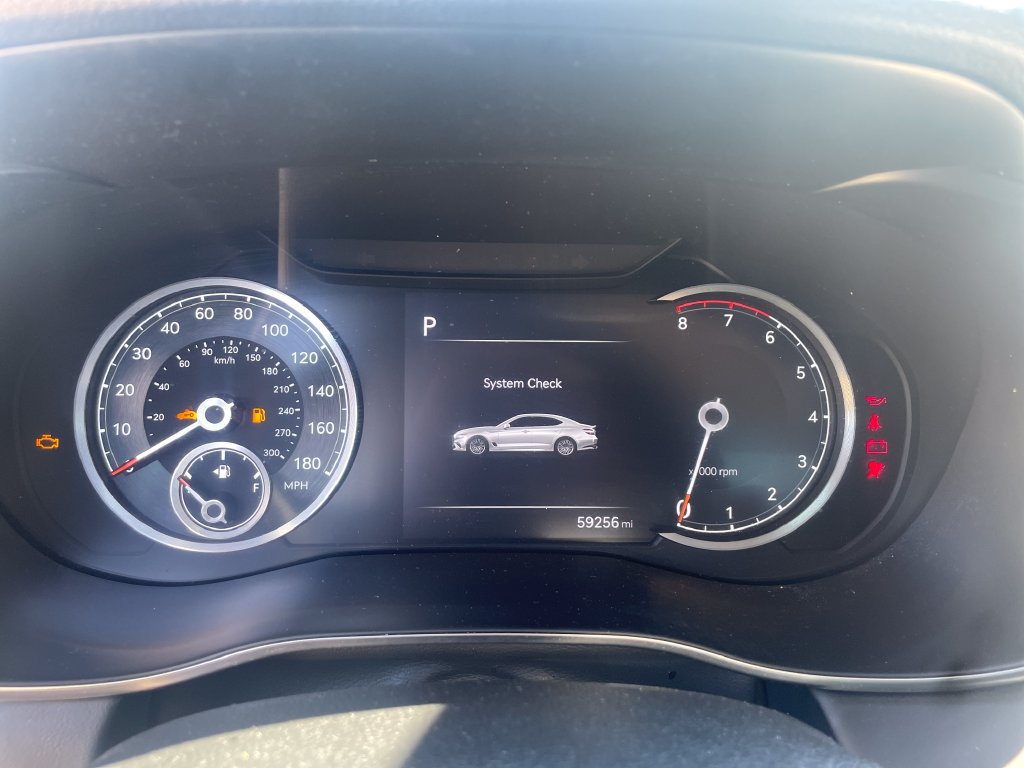 Used 2023 Genesis G70 2.0T AWD/4WD image 19